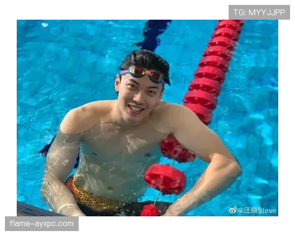 汪顺训练完直接啃鸡腿？这自律和放纵切换也太丝滑了